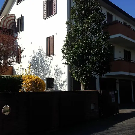 Apartment Exclusive Private Use *